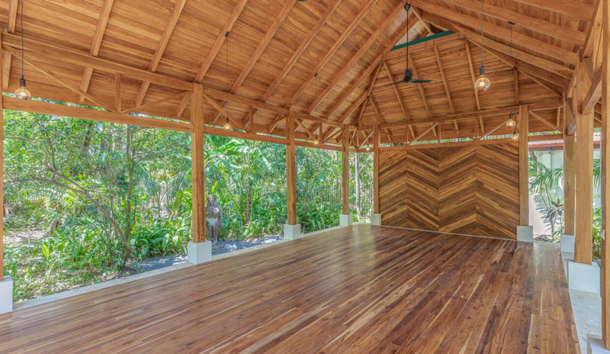 2020_02_20B-46-1740x960-c-center