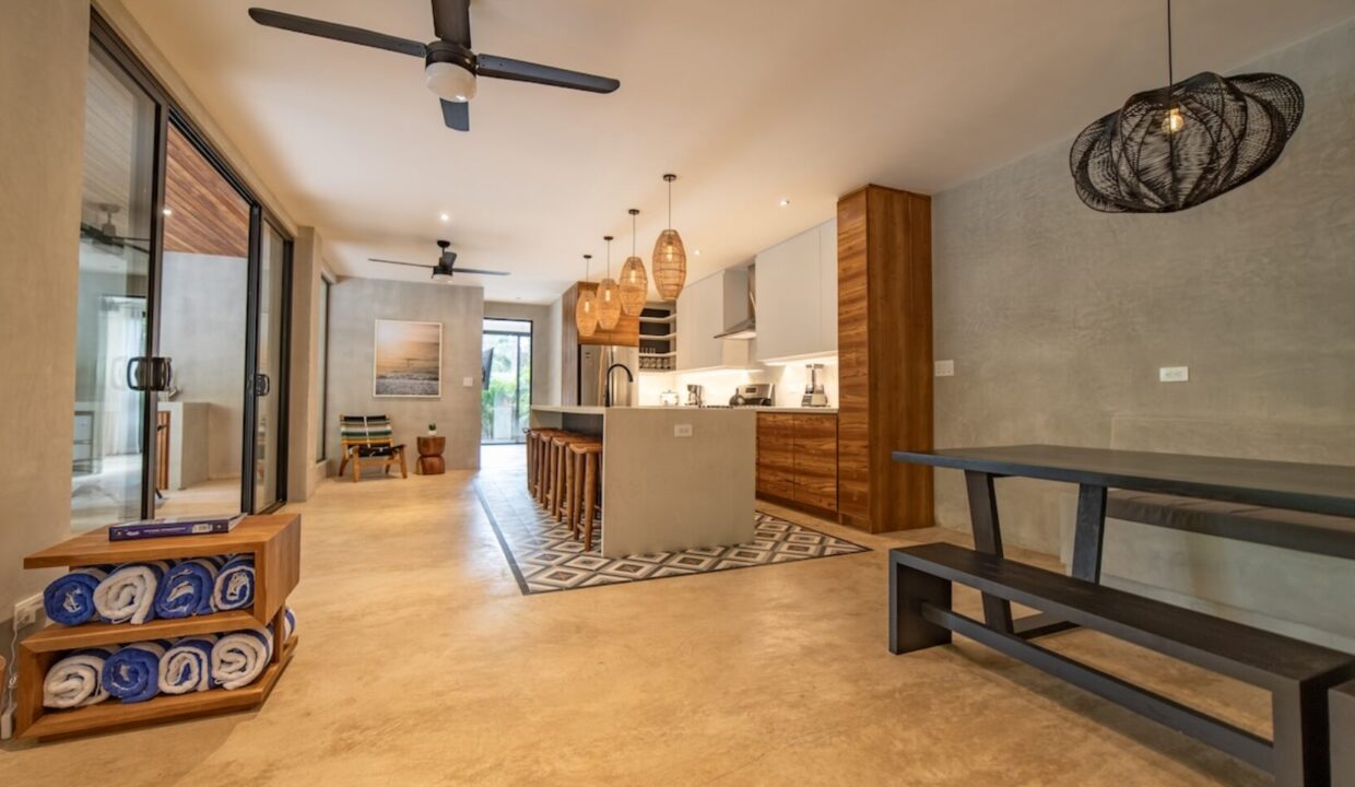 Casa-Dee-10-1740x960-c-center