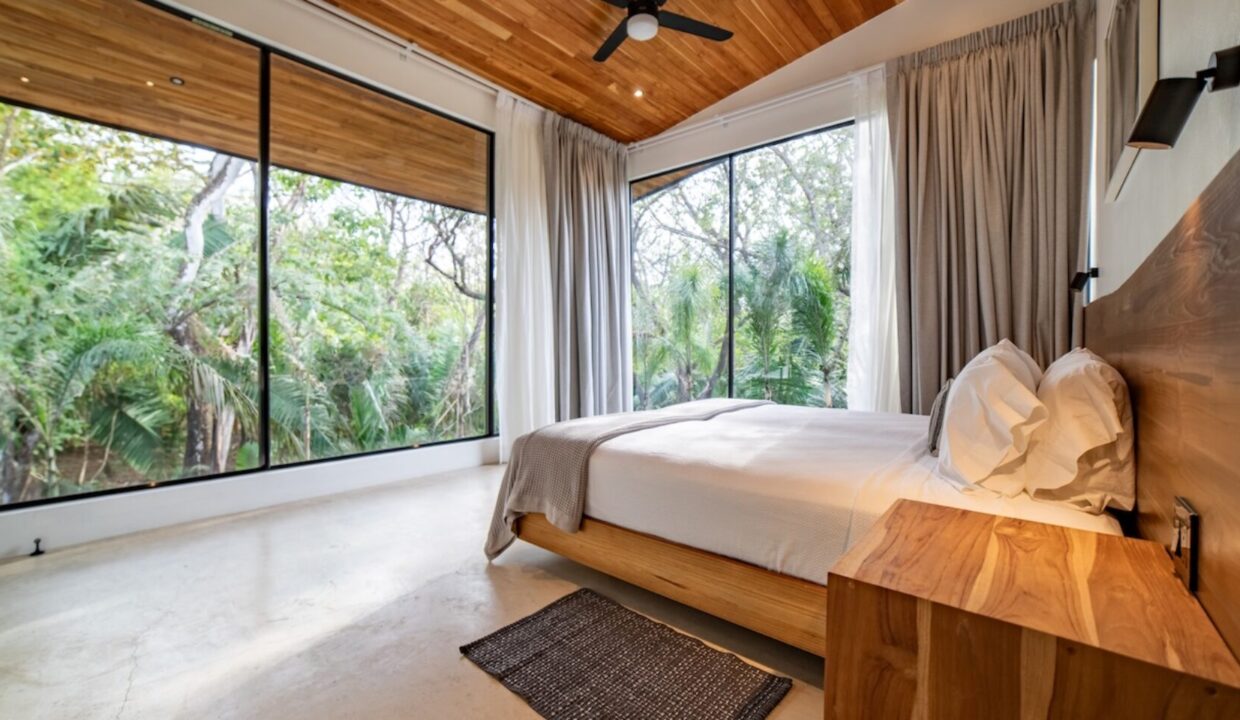 Casa-Dee-24-1740x960-c-center