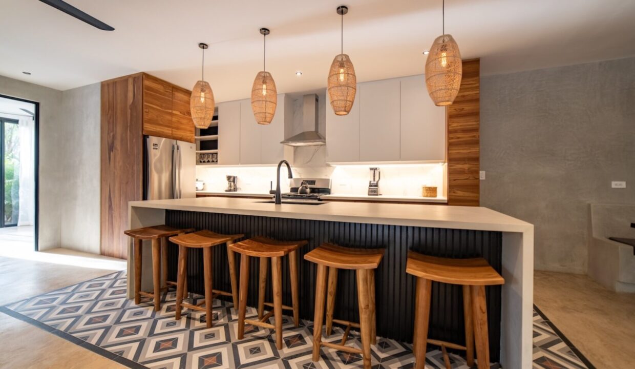 Casa-Dee-40-1740x960-c-center