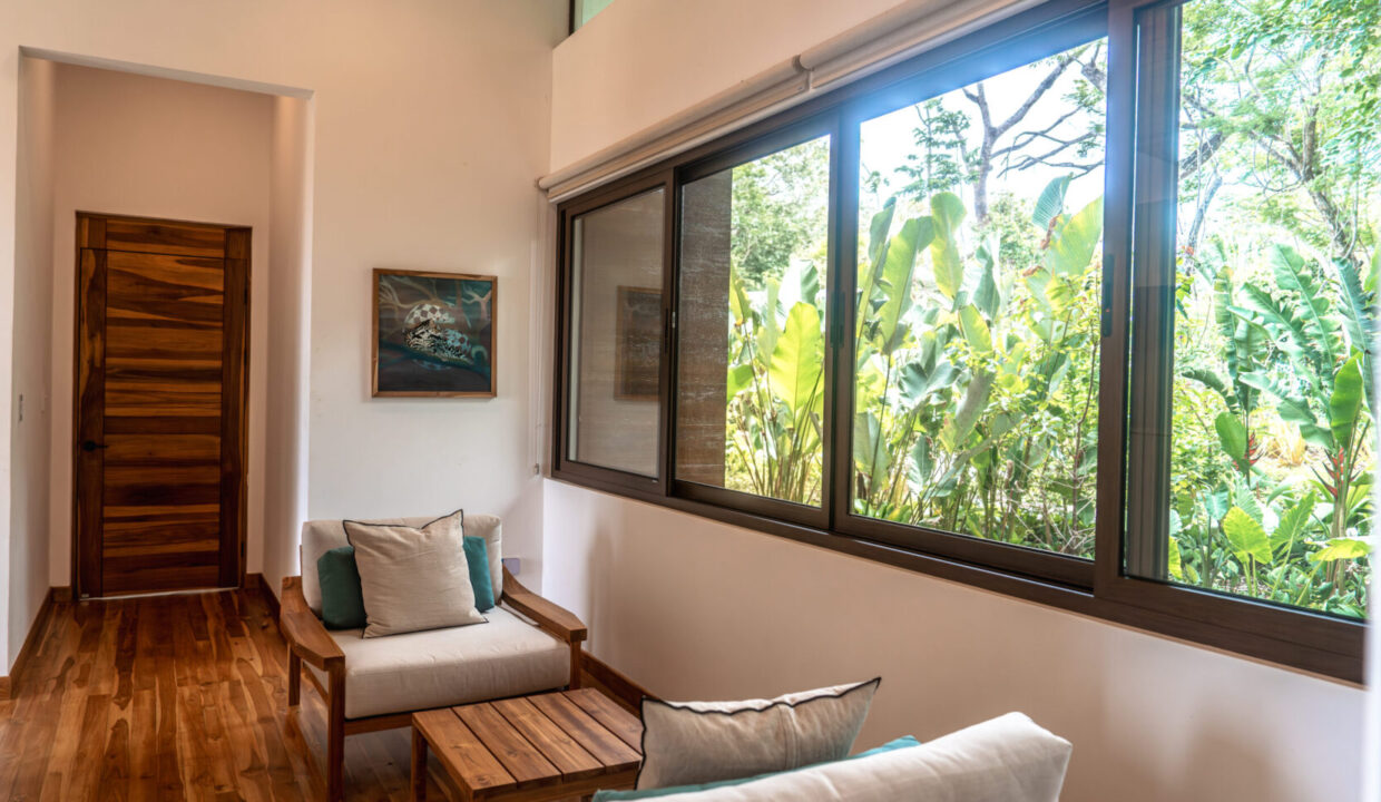 DSC00229-Mejorado-NR-scaled-1740x960-c-center