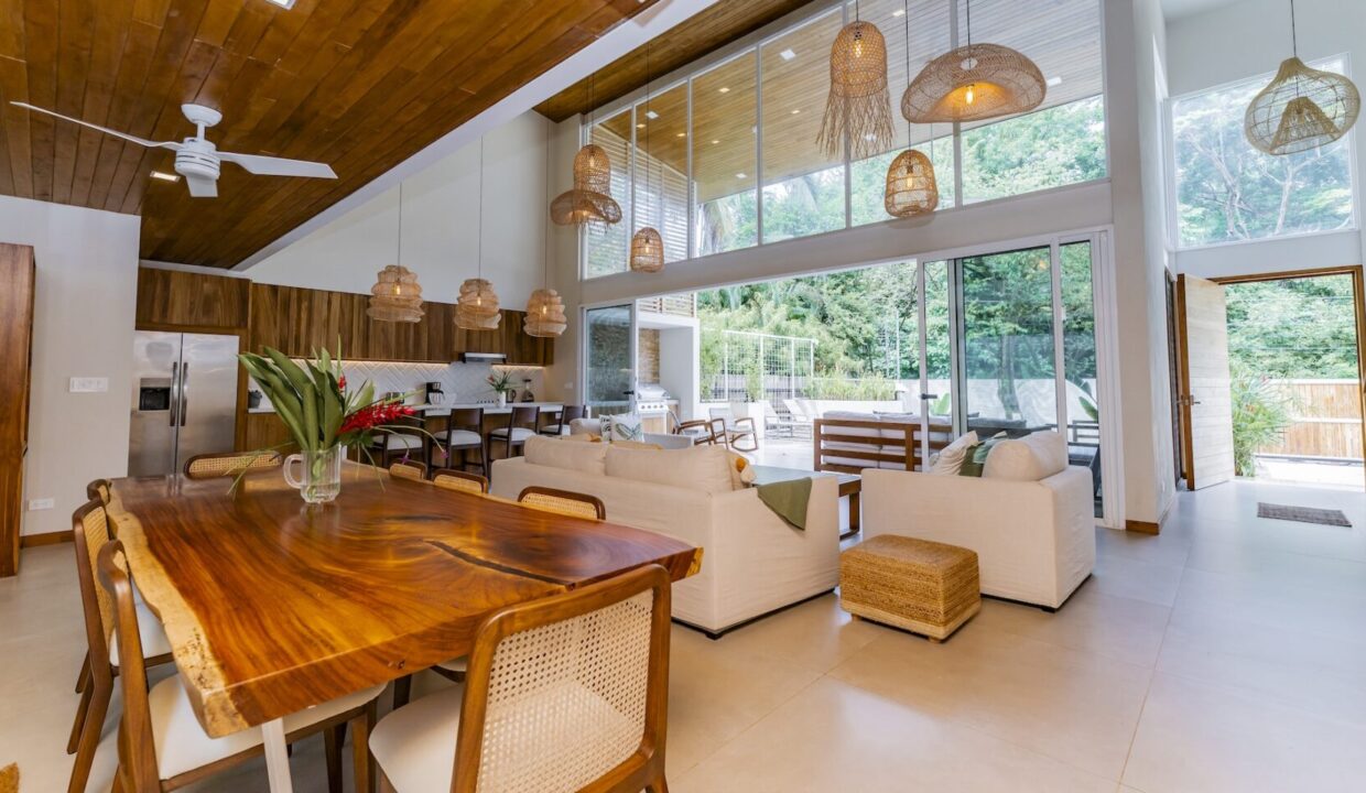 DSC01248-2-1740x960-c-center