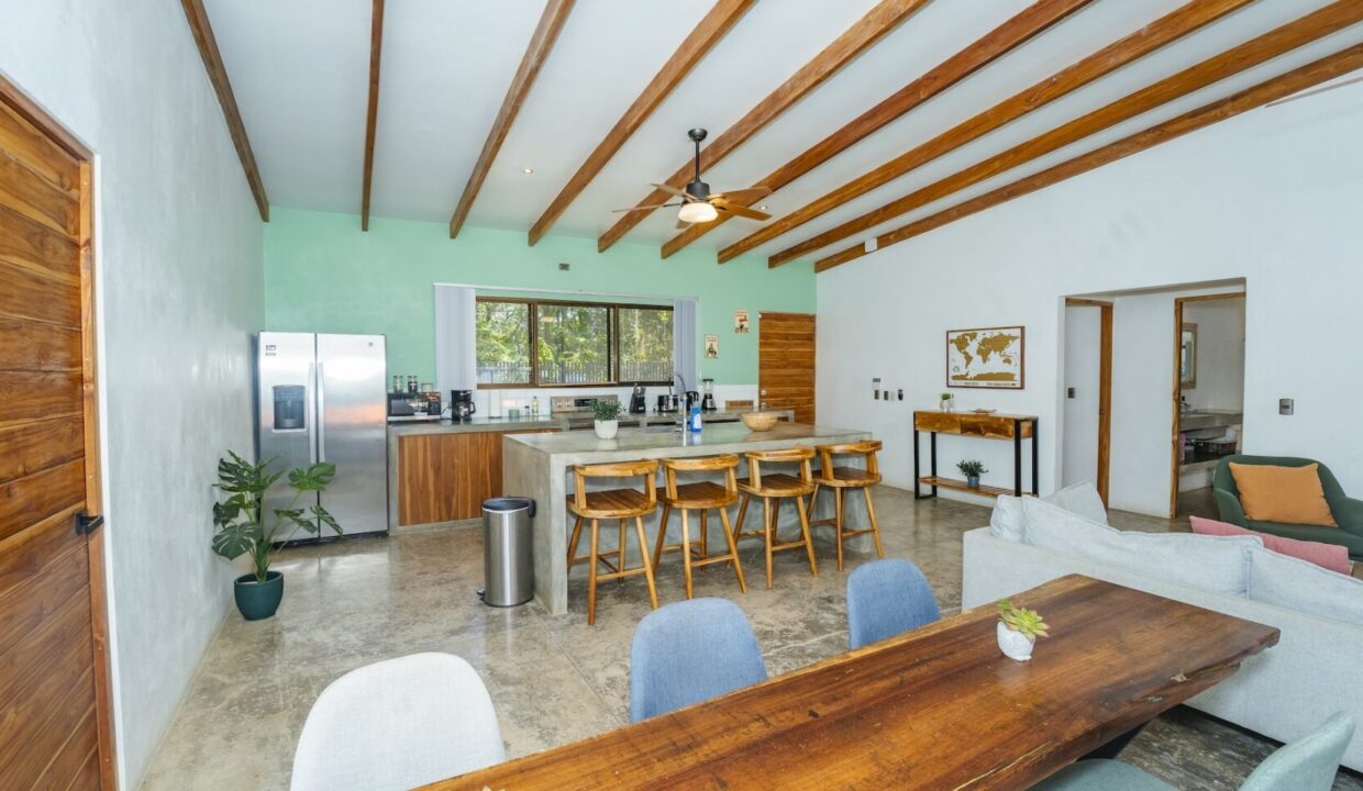 DSC03021-1740x960-c-center