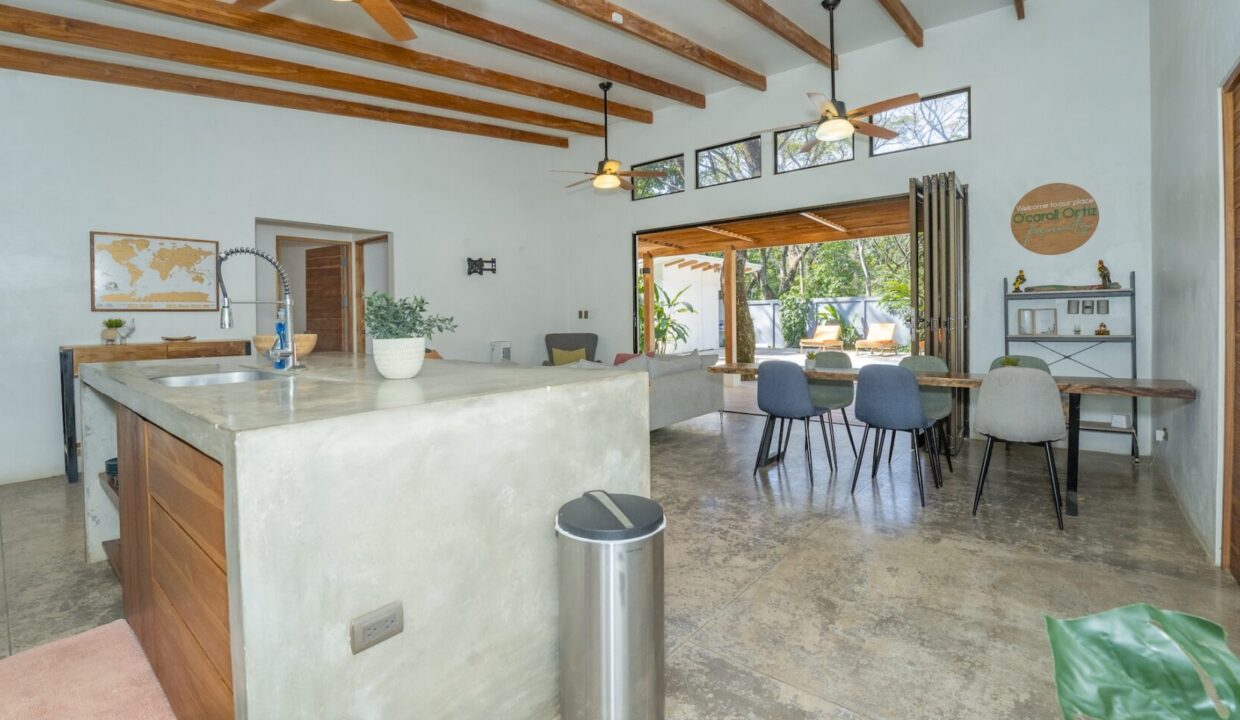 DSC03040-1740x960-c-center