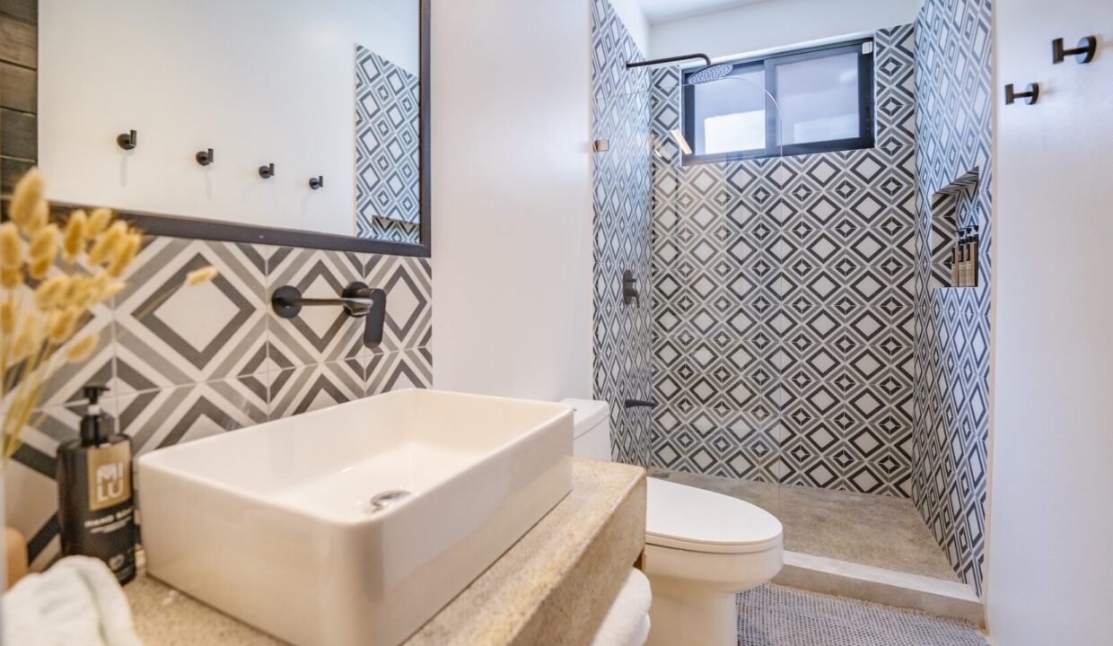 DSC07328-1740x960-c-center