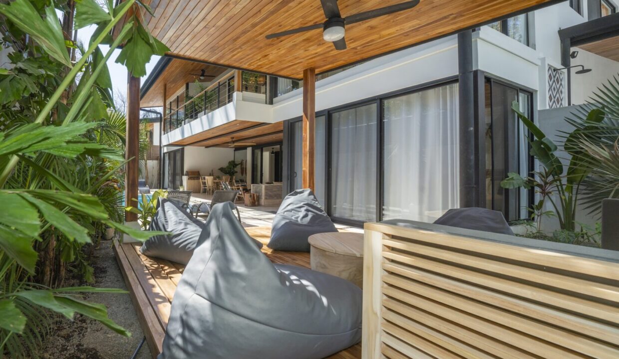 DSC07594-1740x960-c-center