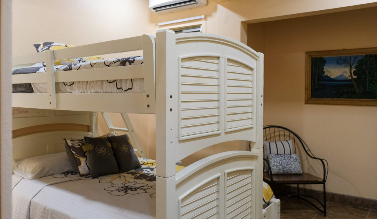 DSCF3514-1740x960-c-center