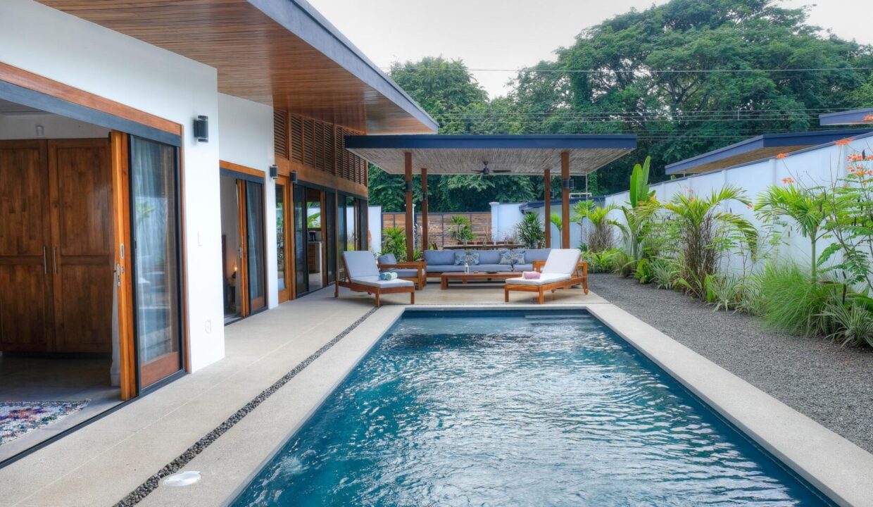 DSCF3829_30_31_32_33-1740x960-c-center