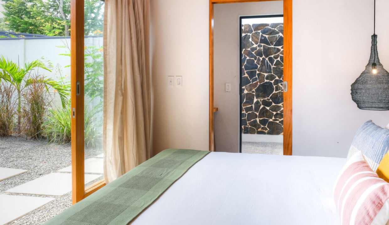 DSCF3854_5_6_7_8-1740x960-c-center