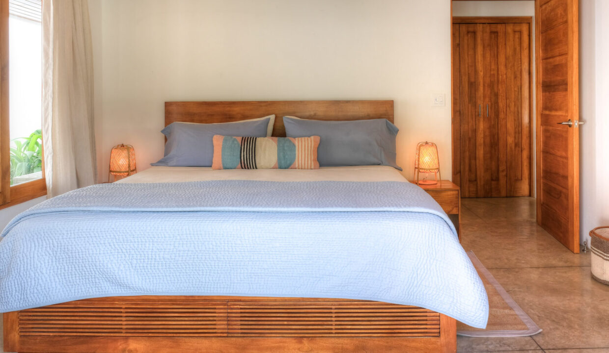 DSCF3874_5_6_7_8-1740x960-c-center