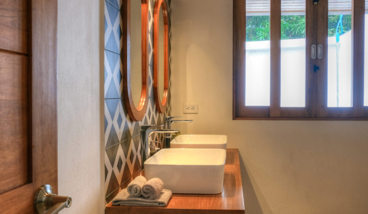 DSCF3909_10_11_12_13-1740x960-c-center