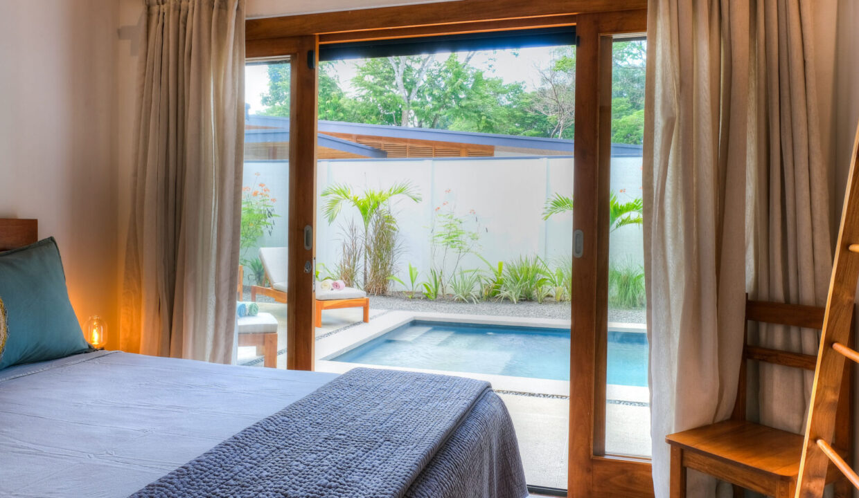 DSCF3934_5_6_7_8-1740x960-c-center