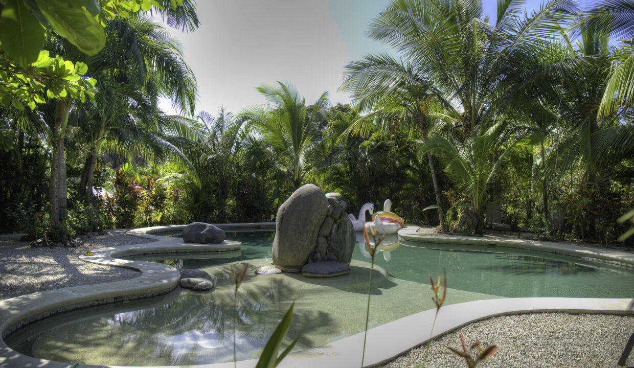 DSCF5018_19_20_21_22