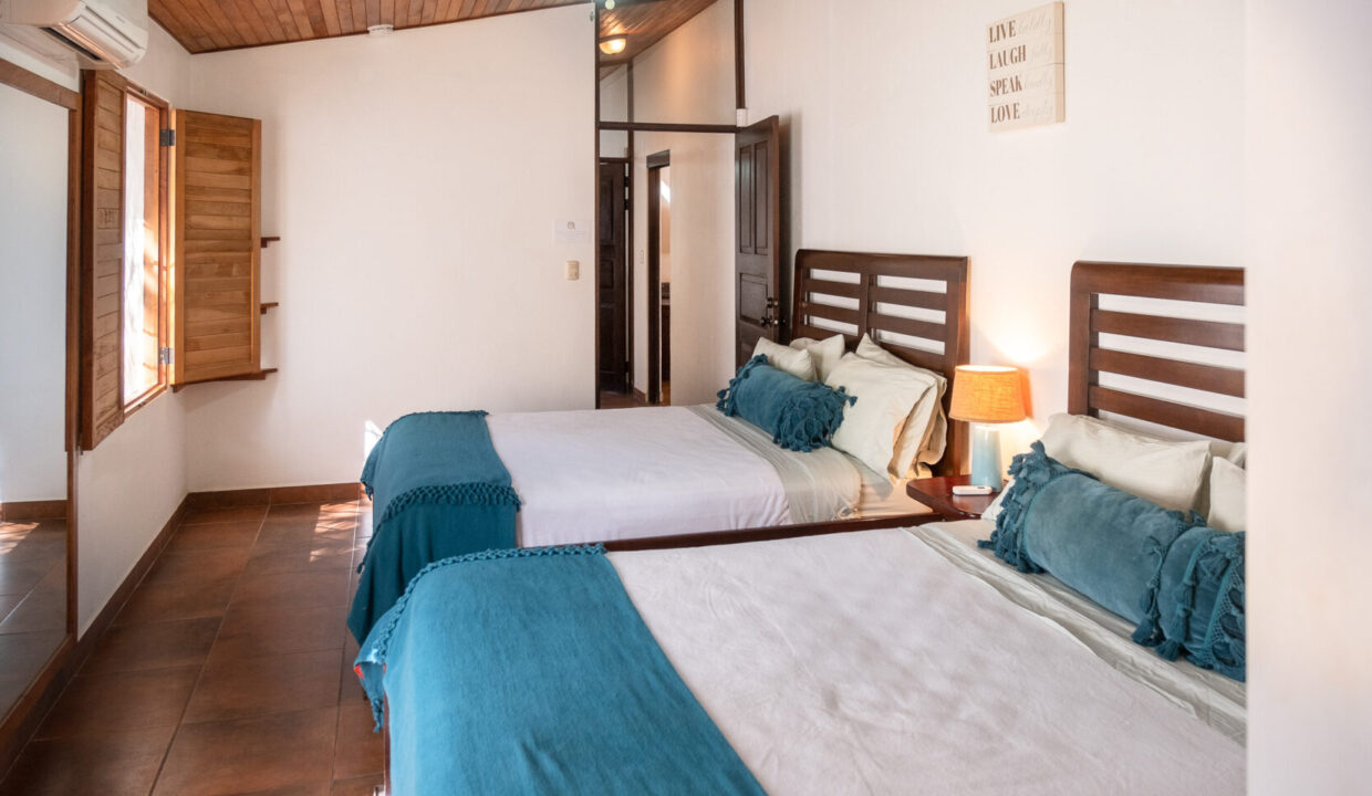 DSCF9259-1740x960-c-center