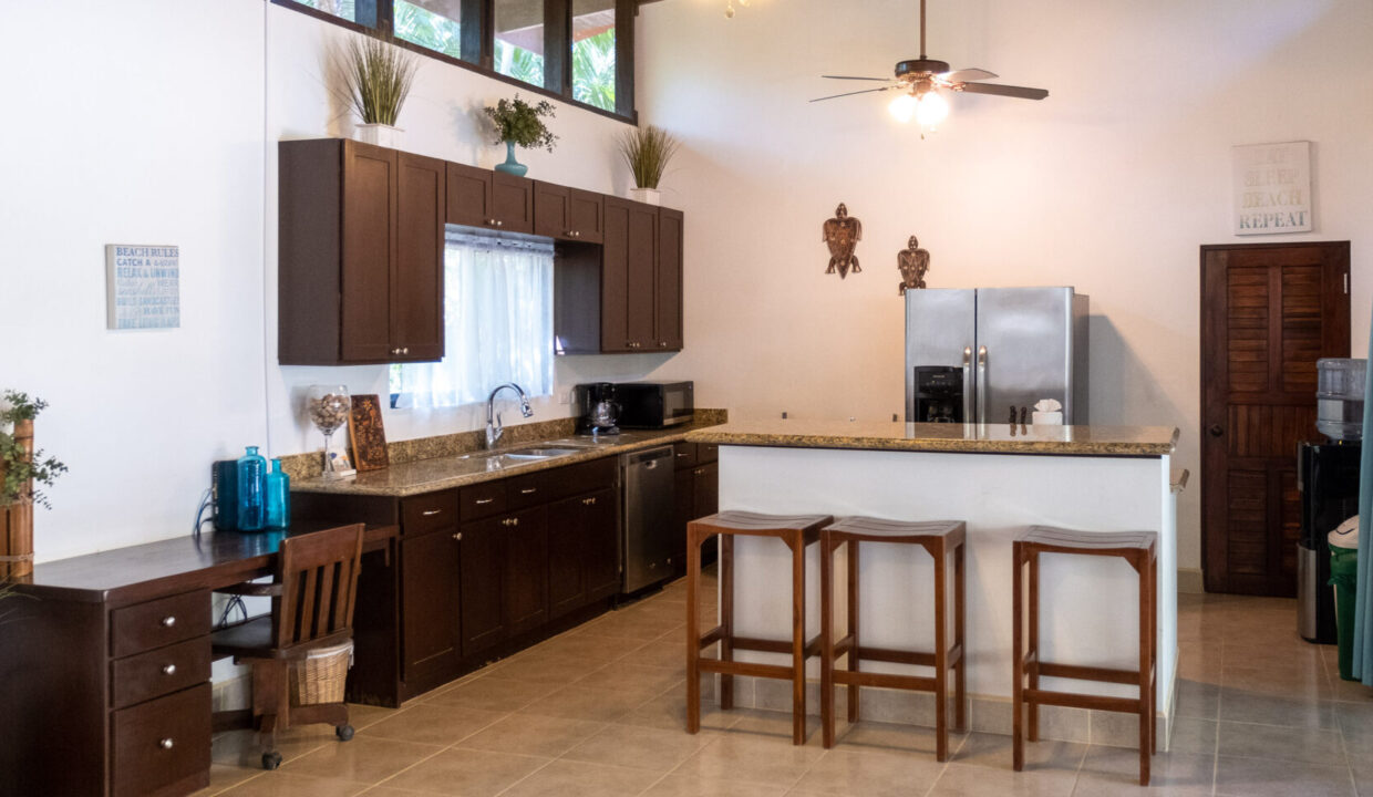 DSCF9462-1740x960-c-center