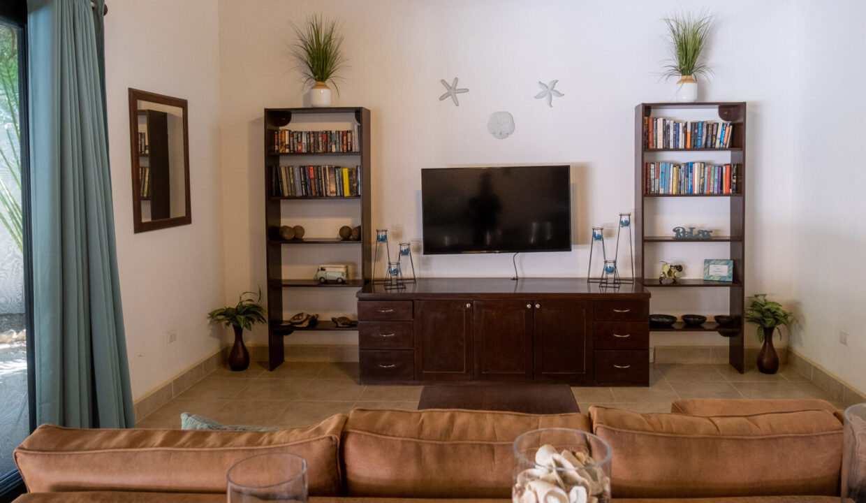 DSCF9472-1740x960-c-center