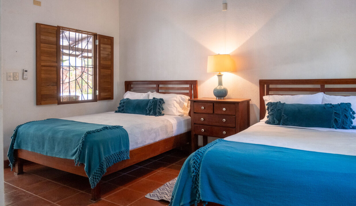 DSCF9566-1740x960-c-center