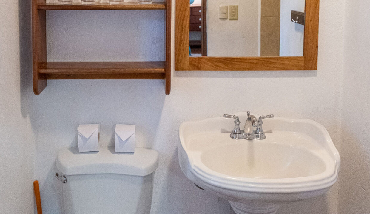 DSCF9575-1740x960-c-center