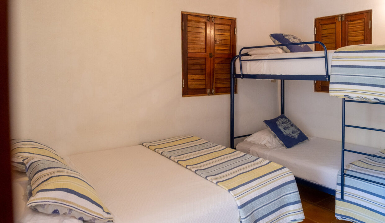 DSCF9661-1740x960-c-center