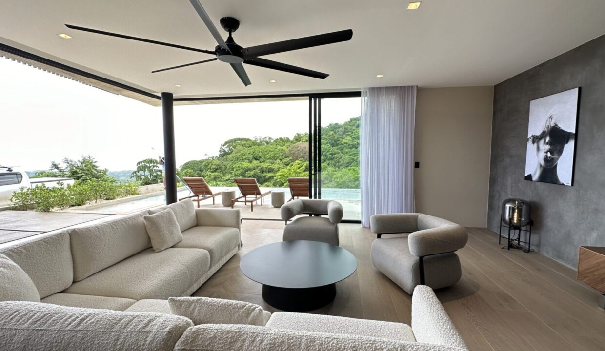 IMG_5448-scaled-1740x960-c-center