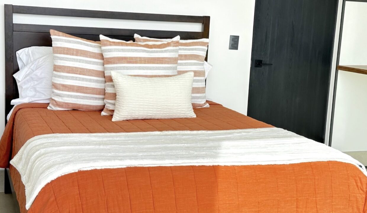 IMG_8214-Large-1740x960-c-center