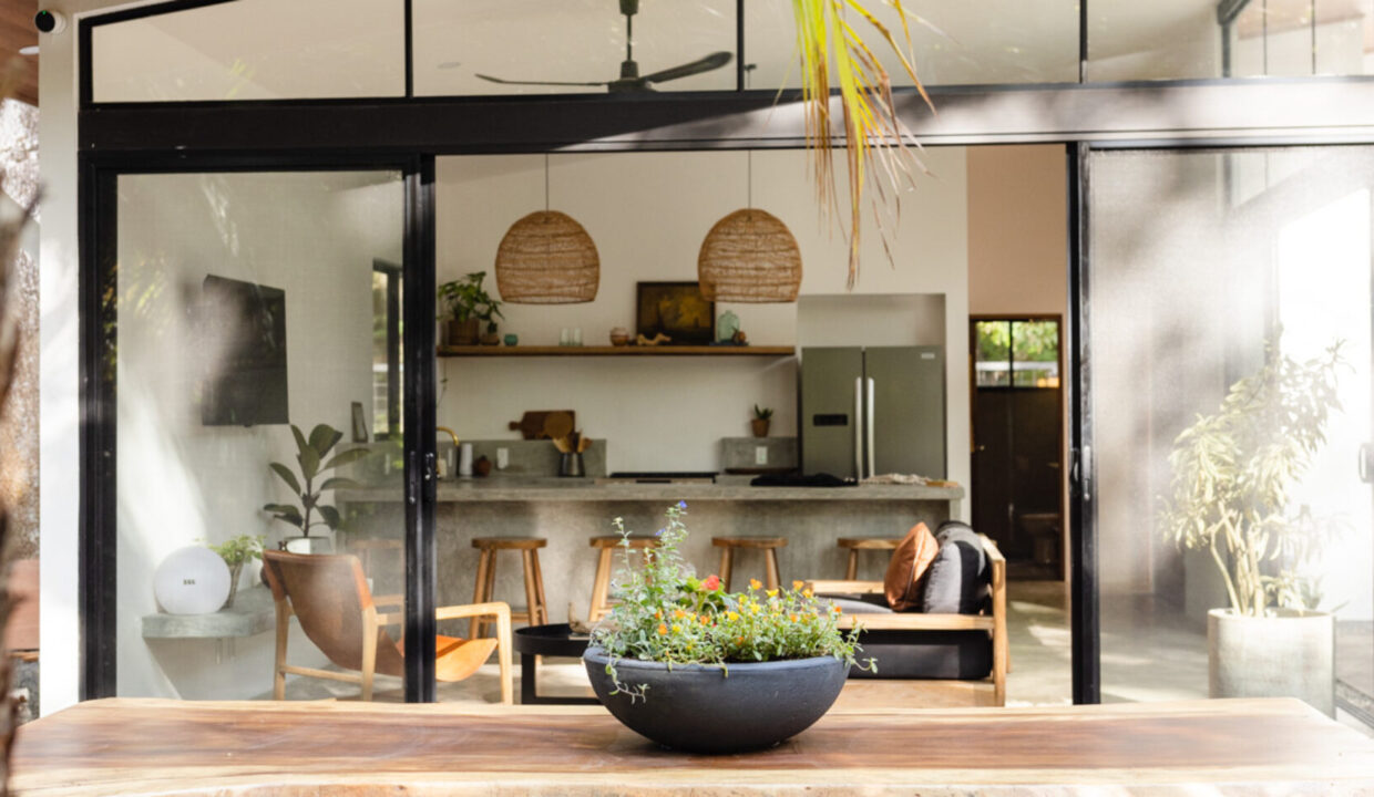 JON_6822-1740x960-c-center