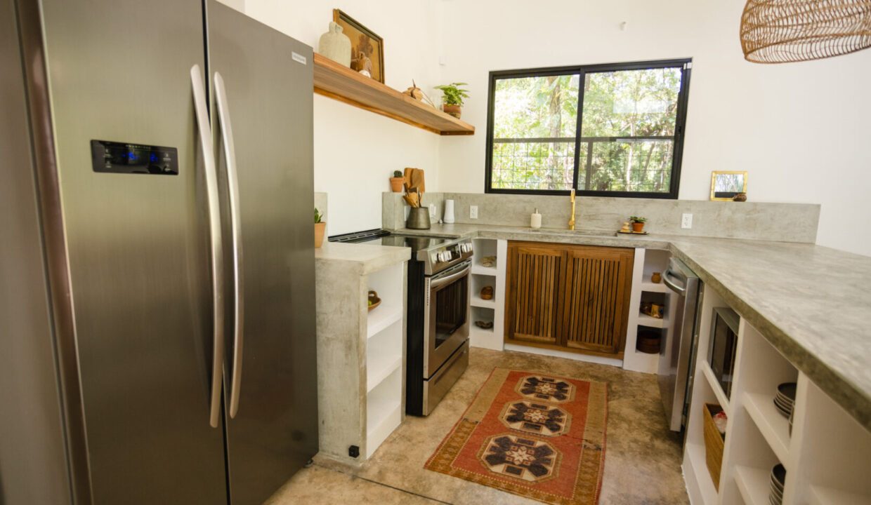 JON_7090-1740x960-c-center