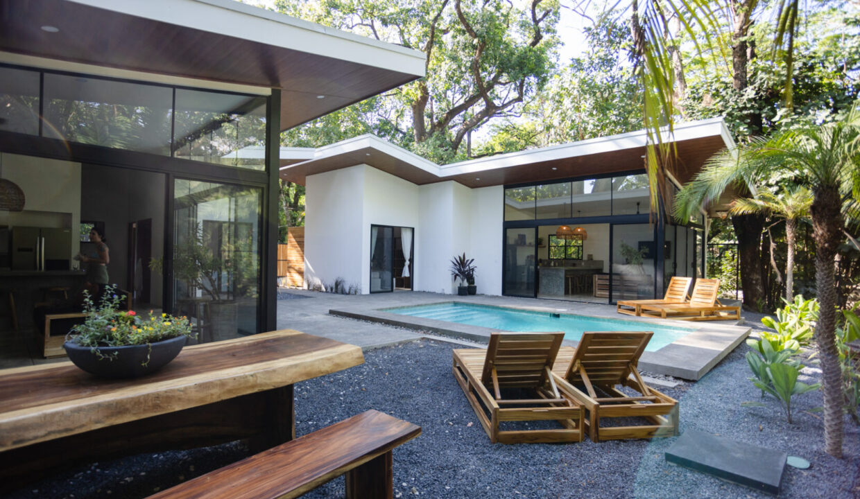 JON_7111-1740x960-c-center