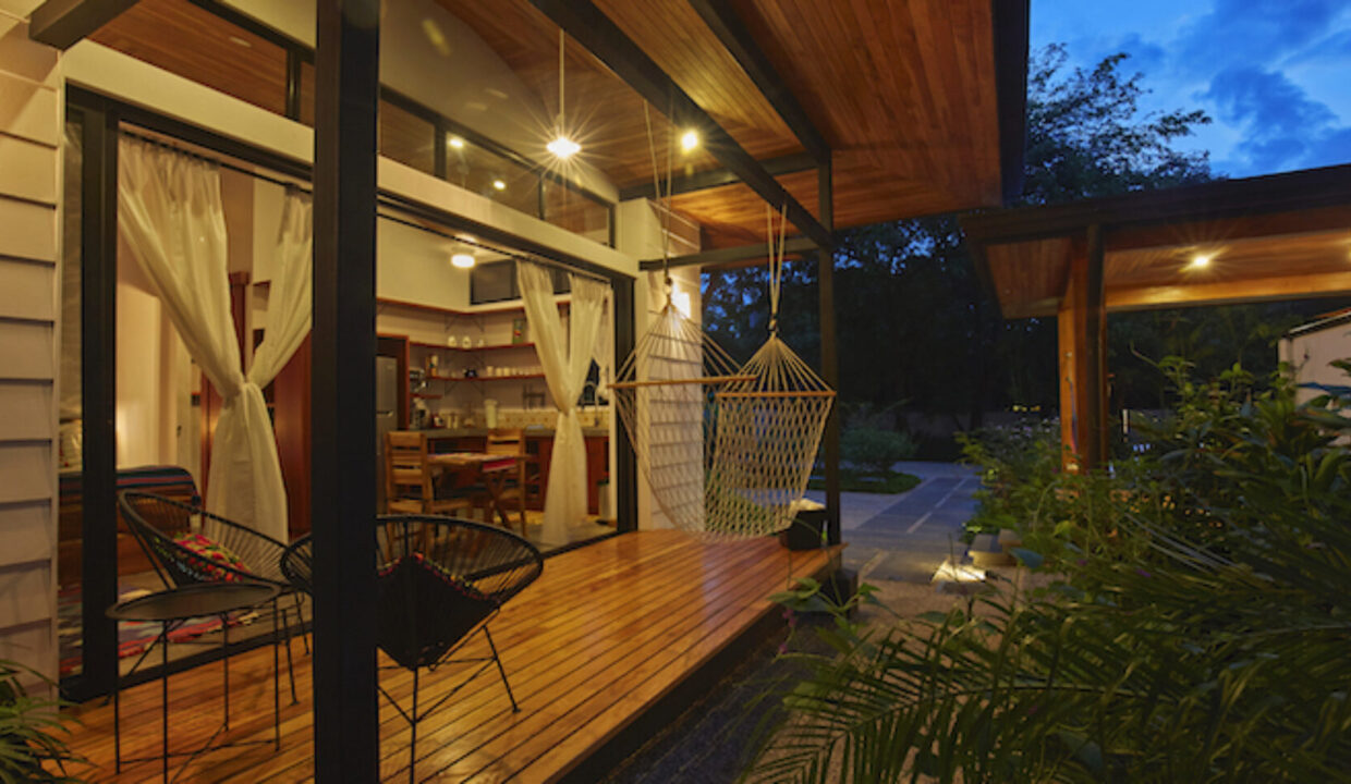 LillyPad_019-1740x960-c-center