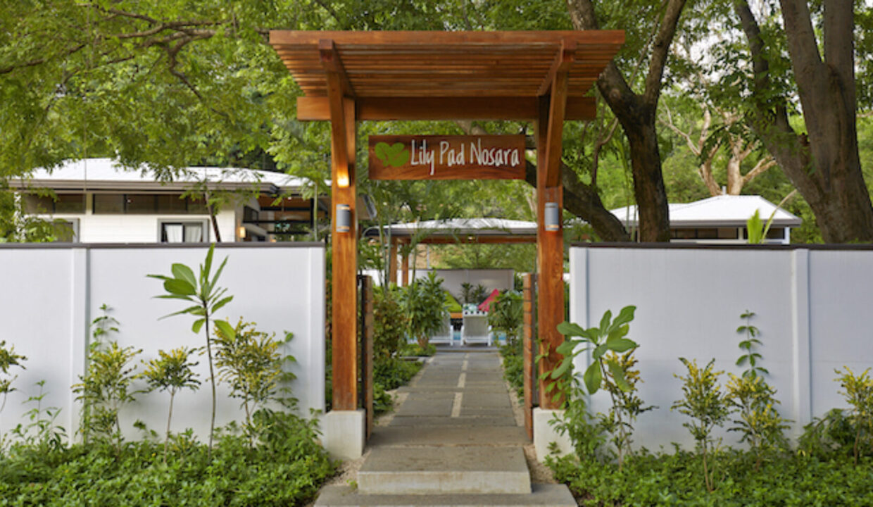 LillyPad_022-1740x960-c-center