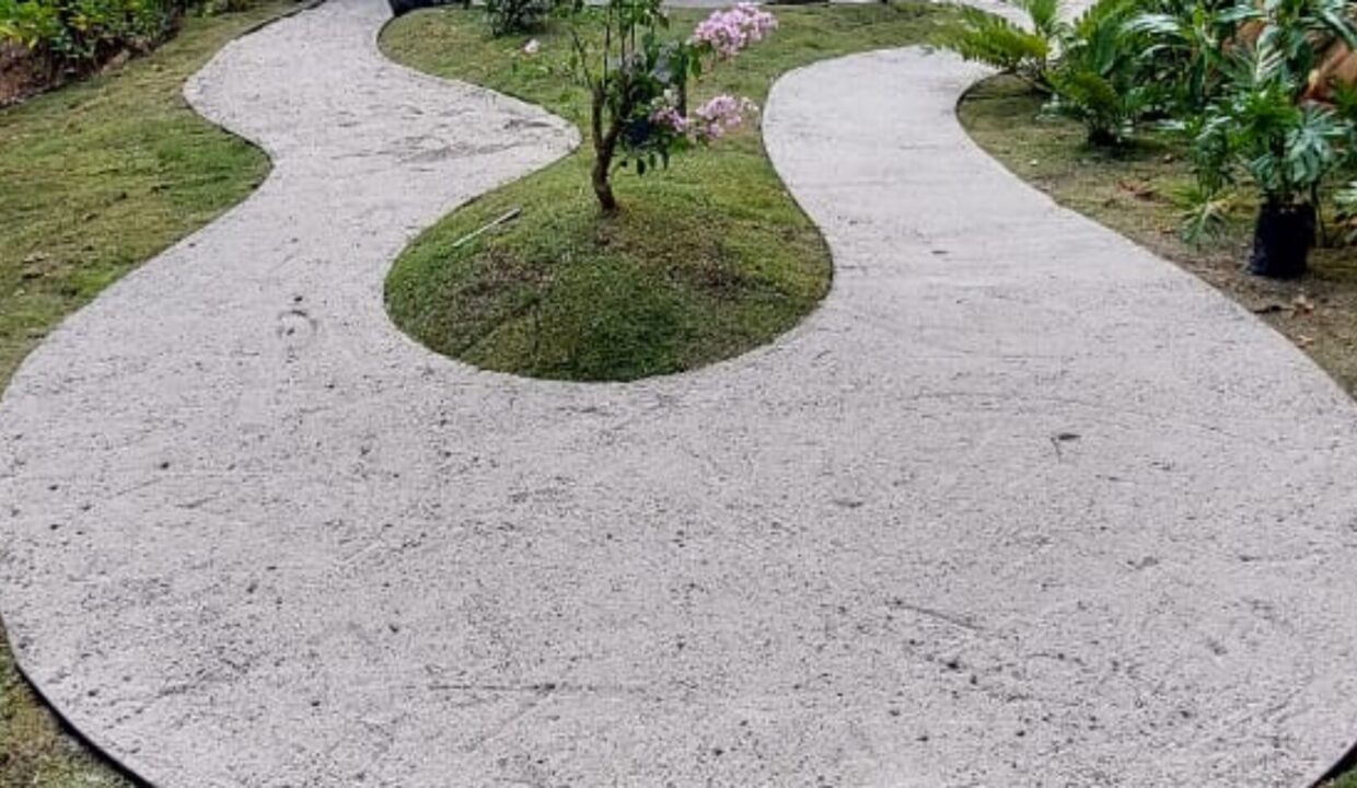 PHOTO-2023-04-22-07-15-29-1740x960-c-center