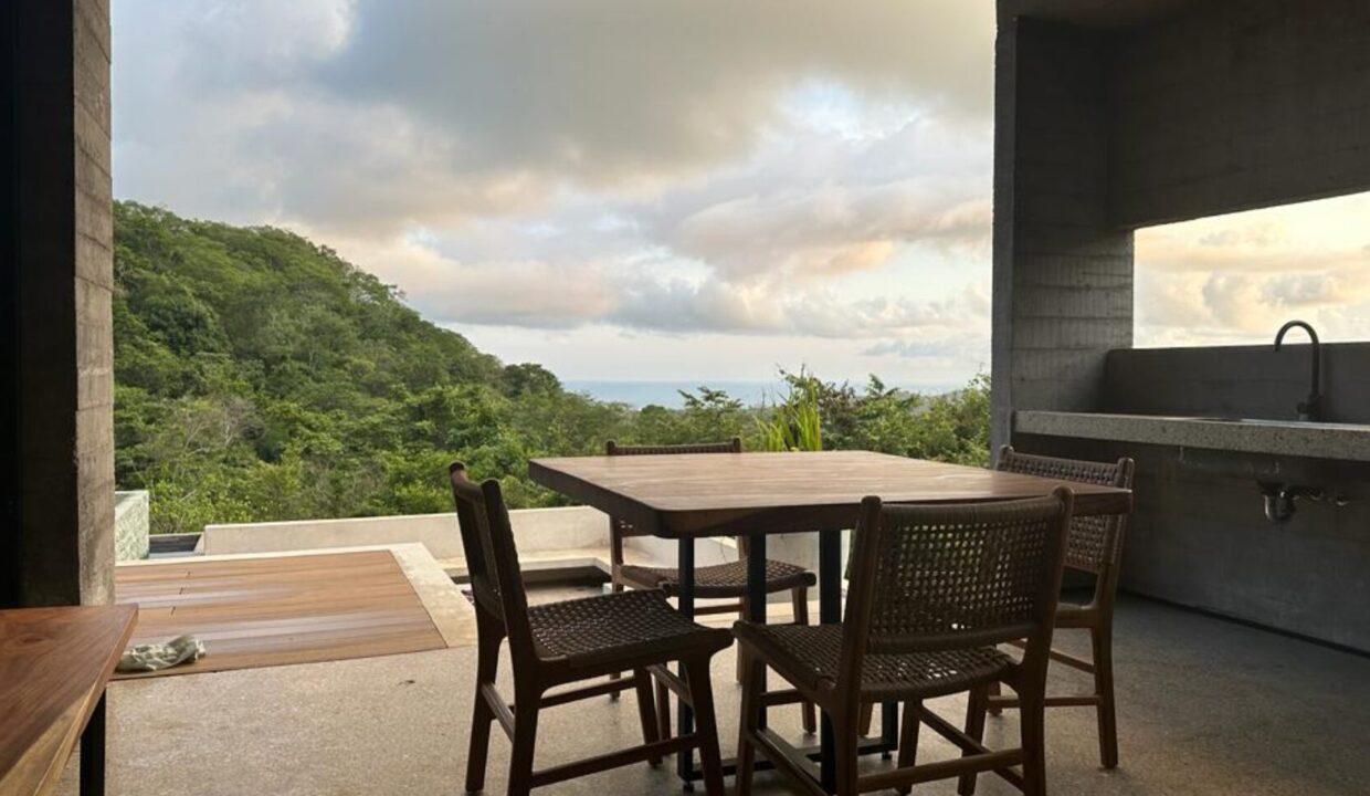 PHOTO-2023-06-03-19-36-35-1740x960-c-center