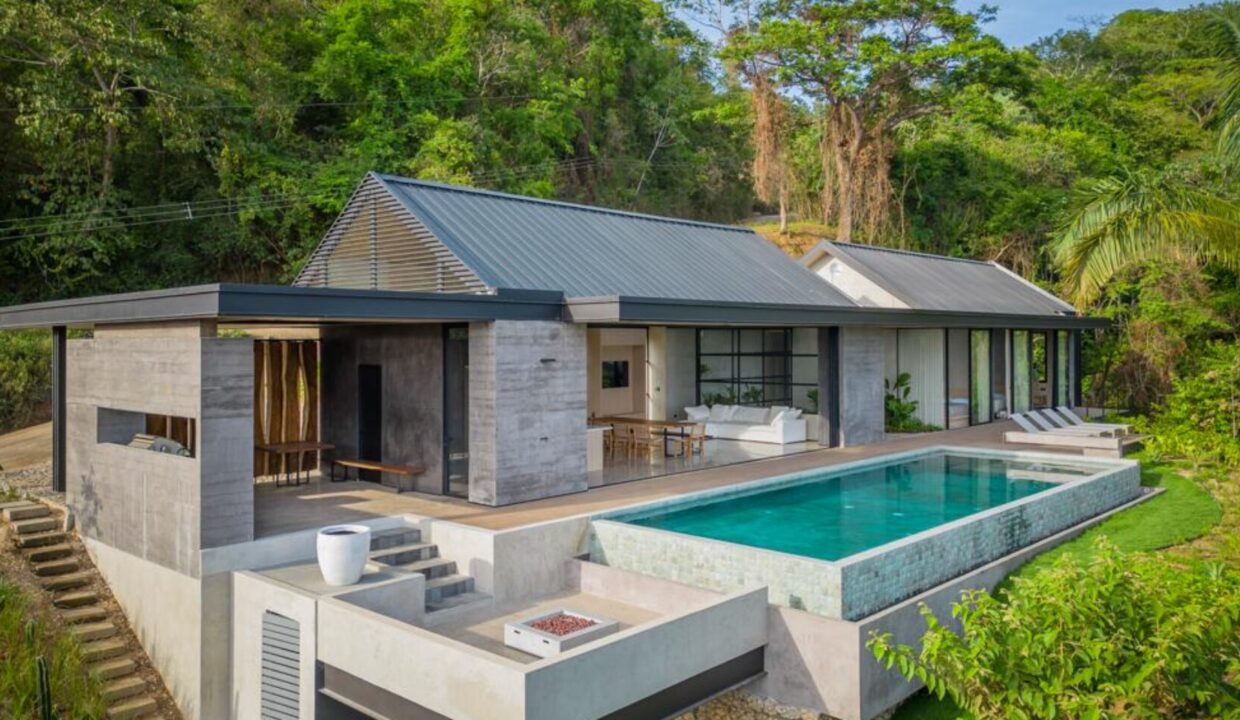 WhatsApp-Image-2024-09-25-at-9.49.42-AM-1740x960-c-center