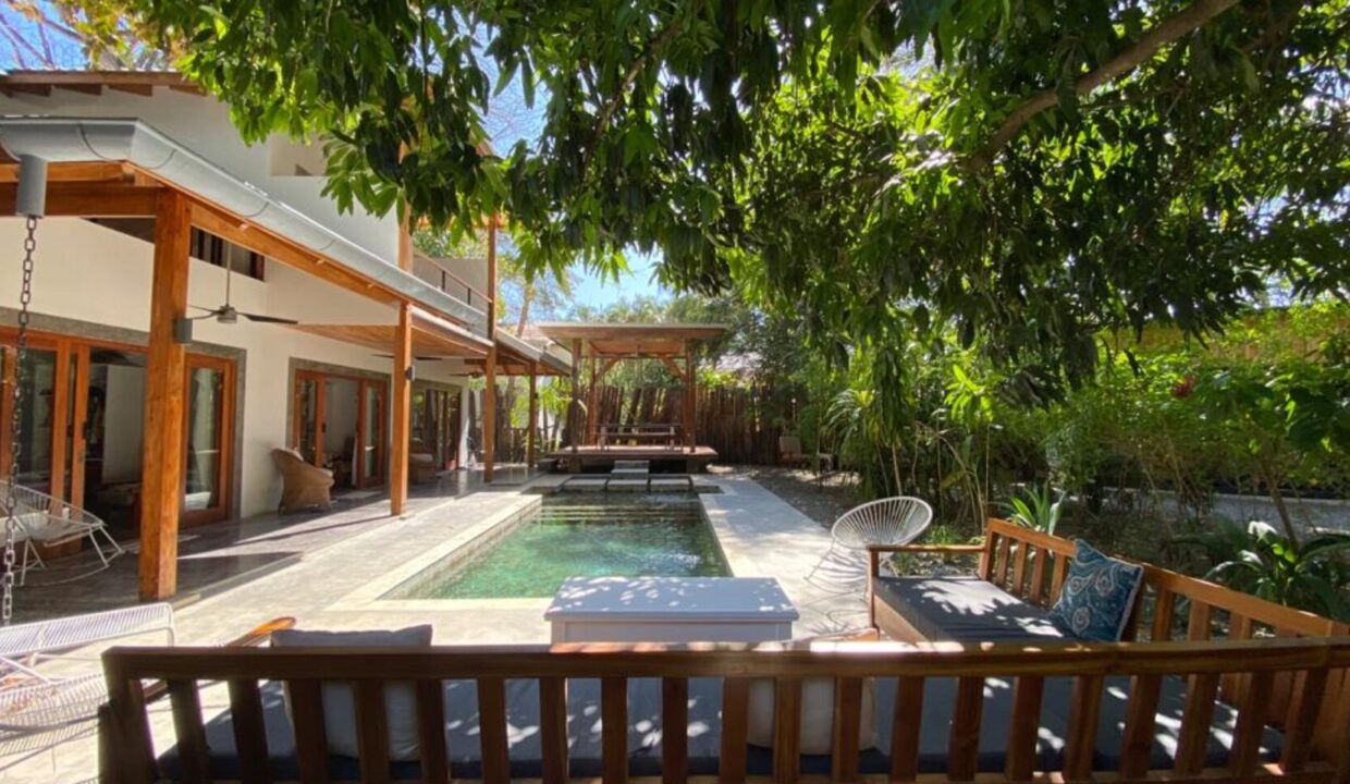 bc6b0d82-5024-42cb-ac8b-6fb410f3f5e0-1740x960-c-center