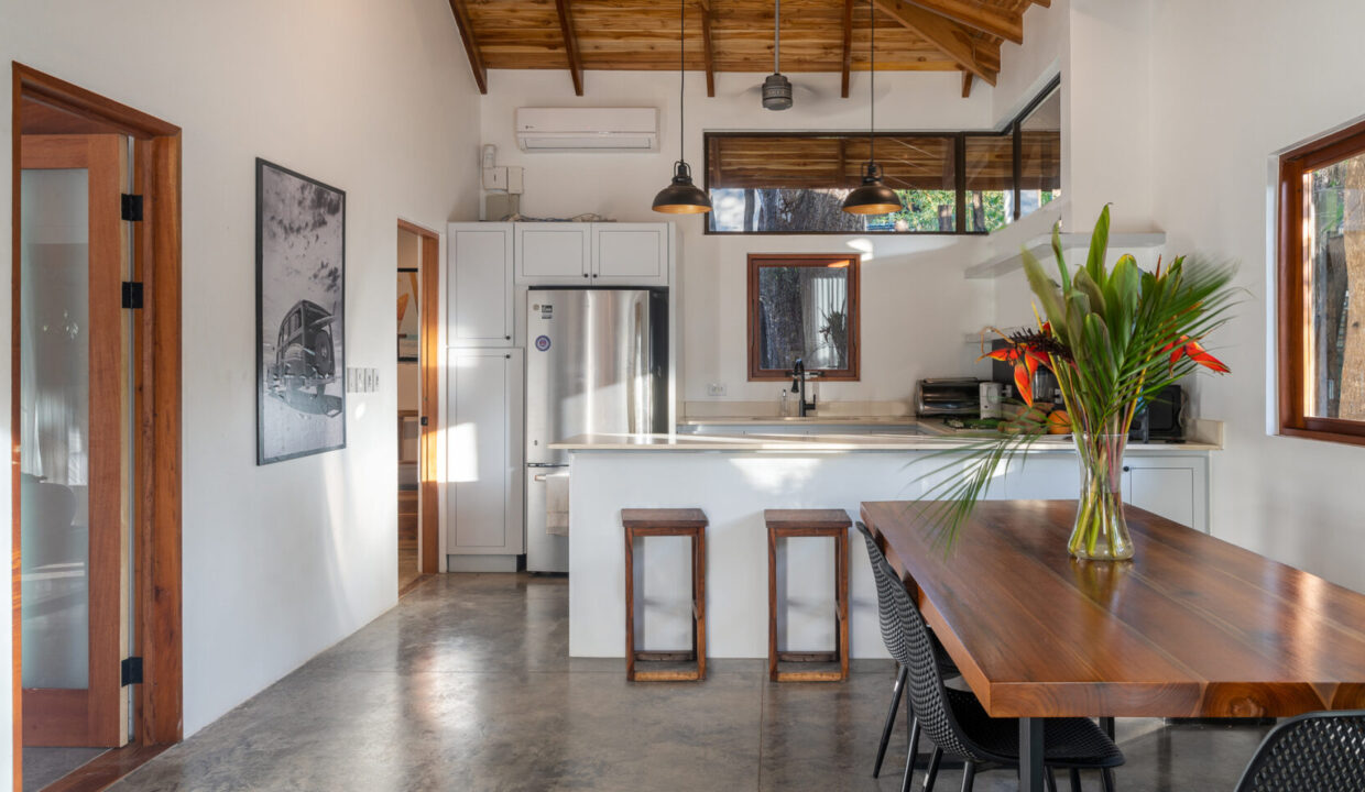 kitchen-2-1740x960-c-center